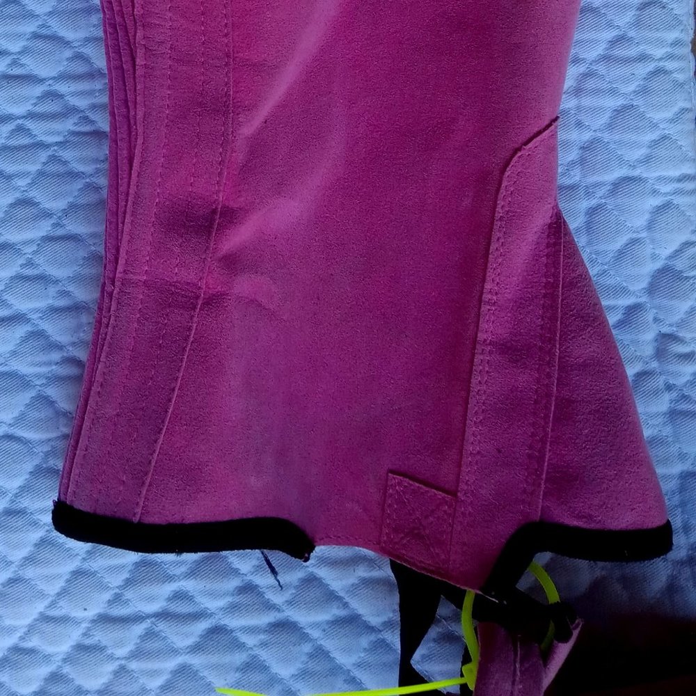 used Pink half chaps size 2XL